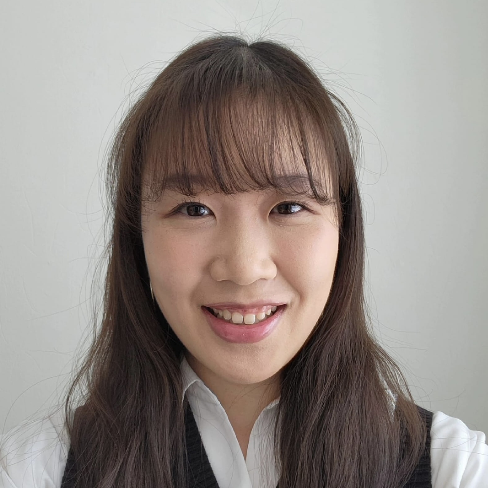 Portrait of Teri Wang